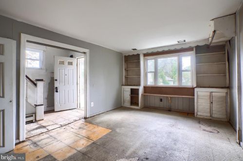 1560 Prospect Ave, Willow Grove, PA 19090-4814