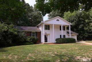 4709 Quail Hollow Dr, Raleigh, NC 27609-5446