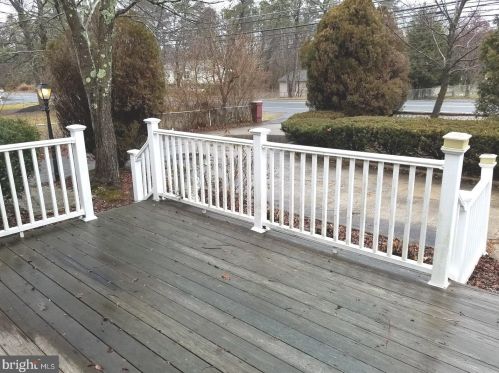 442 Lakehurst Rd, Browns Mills NJ  08015-6054 exterior