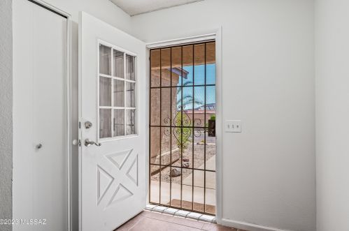 2784 Highcliff Dr, Tucson AZ  85745-3578 exterior