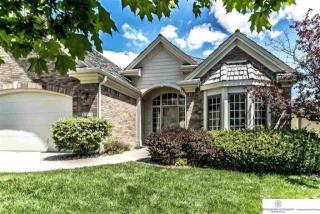 3211 157th St, Omaha, NE 68116-2070
