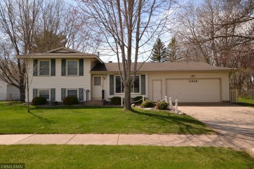 11624 Jefferson St, Minneapolis, MN 55434-1807