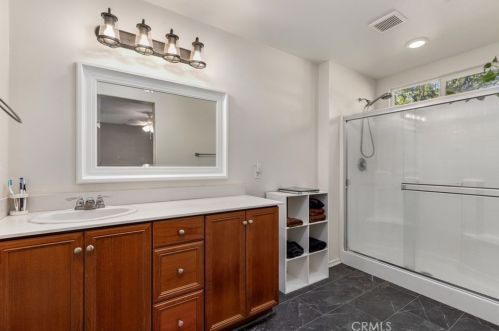 1390 Sweetpea Ln, Beaumont CA  92223-7820 exterior