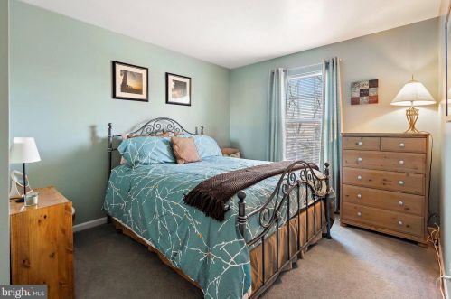 29 Bellmawr Ave, Gloucester NJ  08031-1330 exterior