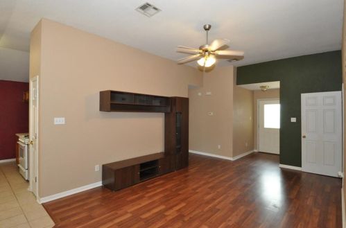 106 Meadowlark Cir, Georgetown TX  78626-4601 exterior