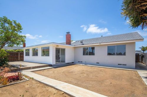 6227 Buisson St, San Diego CA 92122-2246 exterior