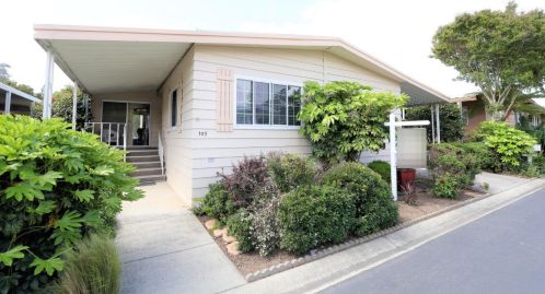 109 Quail Hollow Dr, San Jose, CA 95128-4538