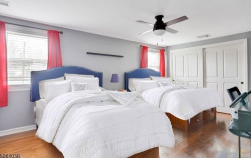 22 Glenview Rd, Nutley NJ  07110-2112 exterior