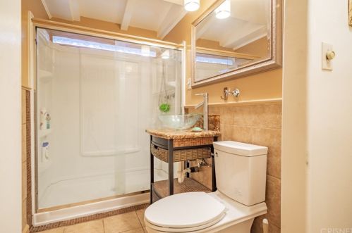 2018 Lingard St, Lancaster CA 93536-1405 exterior