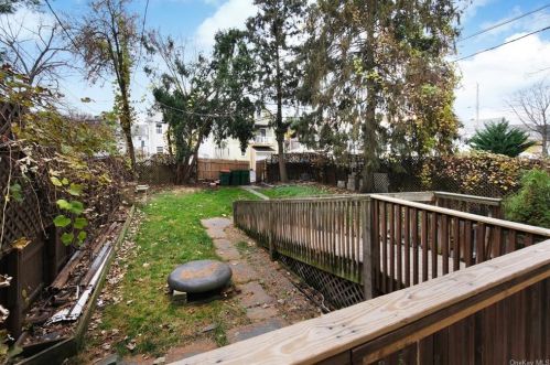 5 Eastman Ter, Poughkeepsie NY  exterior