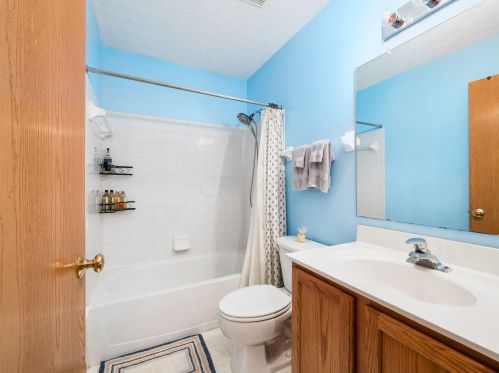 46 Purple Finch Loop, Pataskala OH 43062-8946 exterior