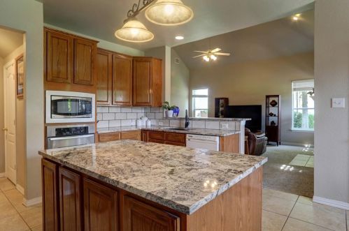 4624 Southpointe Dr, Richardson TX  75082-3857 exterior