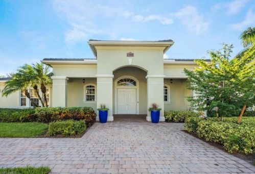 1315 Mariposa Cir, Naples FL  34105-7230 exterior