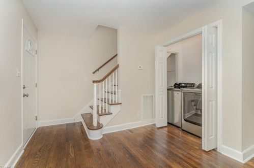 108 Adams St, Greensboro NC  27401-1803 exterior