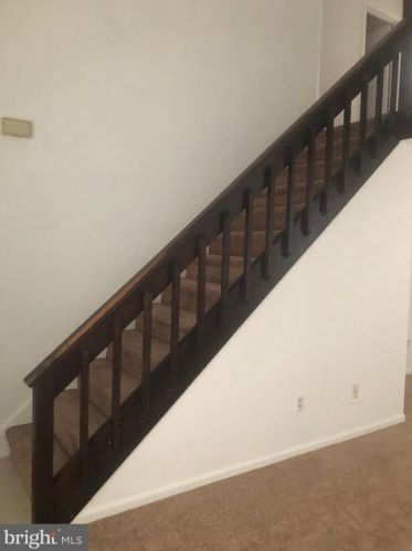 208 Green Blade Dr, Dover, DE 19904-2646