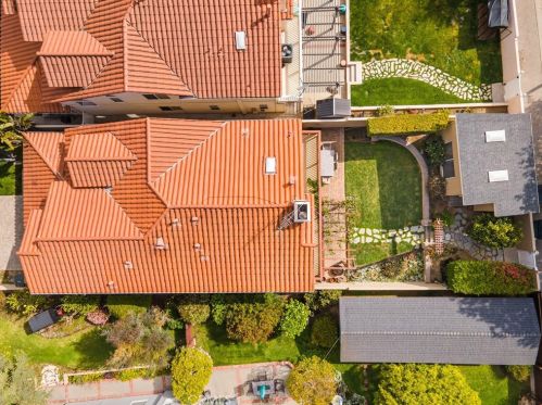24409 Neece Ave, Torrance CA  90505-6523 exterior