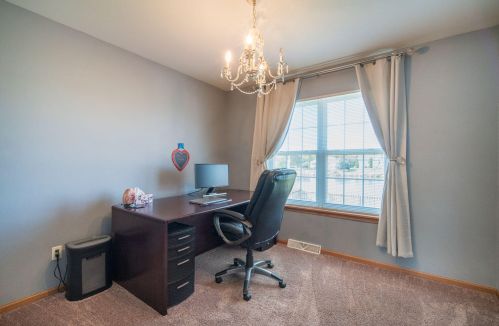 263 Stonefield Dr, Lake Mills WI  53551-1963 exterior