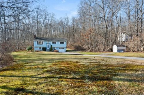 20 Sherwood Dr, Stonington, CT 06378-1619
