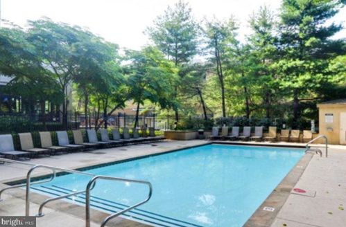 2001 Hamilton St, Philadelphia PA  19130-4298 exterior