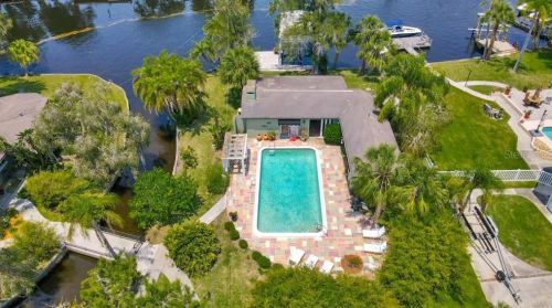 5331 Richey Dr, New Port Richey, FL 34652-1979