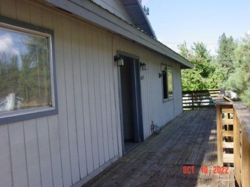 697 Ridge St, Portola, CA 96122-8114