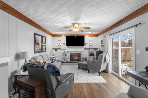 608 Alta Ave, Englewood OH  45322-1803 exterior