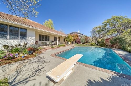 3167 Canyon Oaks Ter, Chico, CA 95928-3988