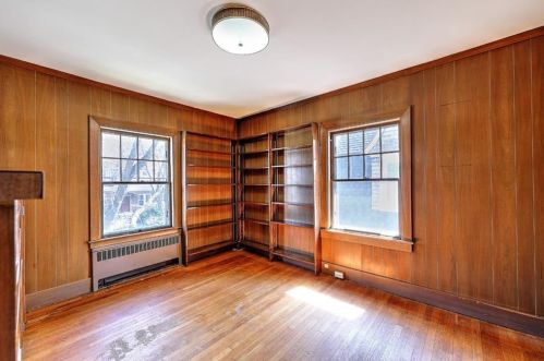 310 Elmgrove Ave, Providence RI  02906-4252 exterior