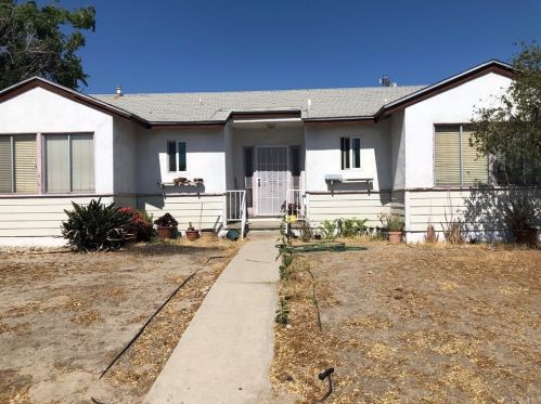 7652 Babcock Ave, North Hollywood, CA 91605-2211