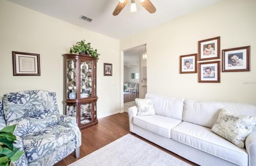 2217 Preservation Green Ct, Ruskin FL  33573-4418 exterior