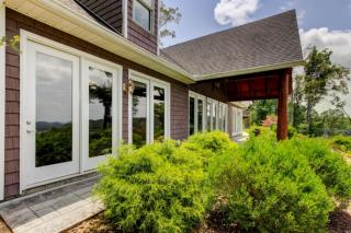 1300 Hickory Pointe Ln, Maynardville, TN 37807-4732