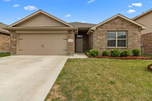 2620 Clarks Mill Ln, Fort Worth, TX 76123-2620