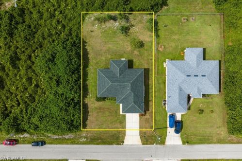 3314 30 St, Lehigh Acres FL 33976-3932 exterior