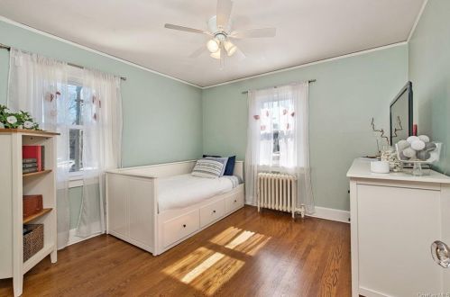 390 Lexington Ave, White Plains NY  10606-2501 exterior