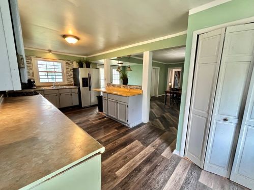 288 Main St, Pleasantville, PA 16341-9776