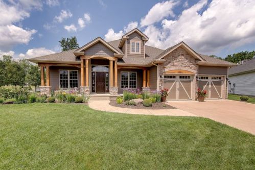 1750 Brookfield Dr, Columbus, IN 47201-9779