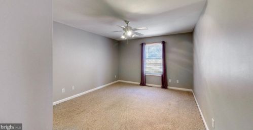 81 Planters Run Ct, Dover DE  19901-5874 exterior