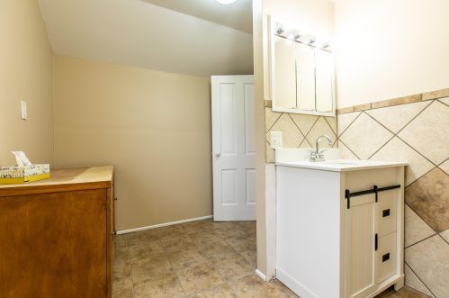 8311 12th St, Kenosha WI  53144-7149 exterior