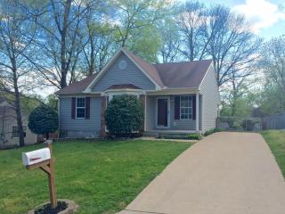 3217 Dockside Dr, Hermitage, TN 37076-3544
