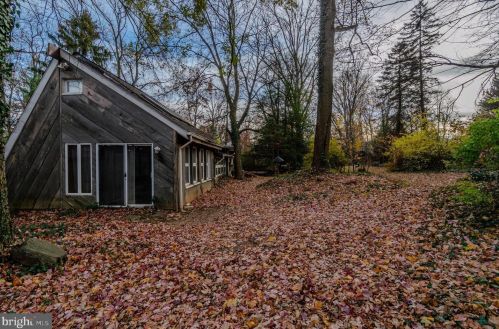 5 April Ln, Wilmington DE  19810-4122 exterior