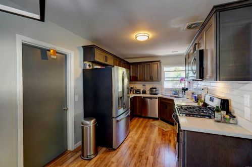 579 Roberta Ave, El Cajon CA  92021-6317 exterior