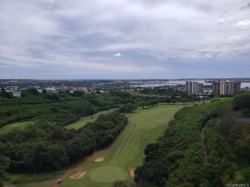 98-715 Iho Pl, Aiea, HI 96701