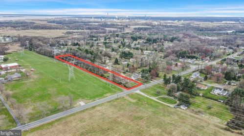 1527 Bear Corbitt Rd, Bear DE  19701-1529 exterior