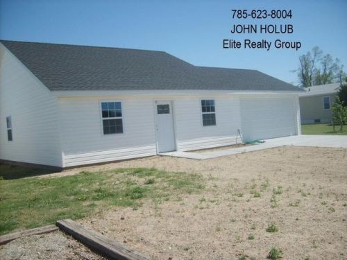 720 Main St, Wa Keeney KS  67672-1511 exterior