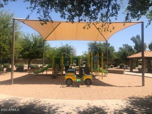 1434 Spur Ave, Gilbert AZ  85296-1946 exterior