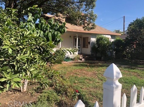 422 Vine St, Anaheim, CA 92805-4112