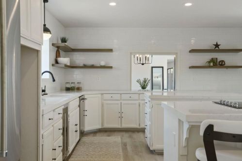 11331 Scarlet Oak Dr, Valley Home CA  95361-9542 exterior