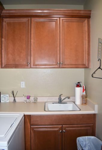 2065 Katnich Ln, Lodi CA 95242-4805 exterior