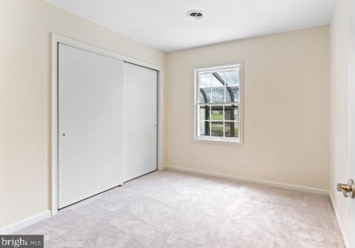 4 Willow Branch Pl, Fredericksburg VA  22405-1446 exterior