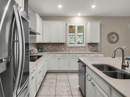 8148 Chilton Dr, Orlando FL 32836 exterior